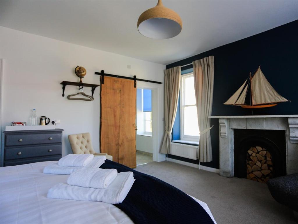 The Smugglers Rest Bed & Breakfast Улакумб Стая снимка
